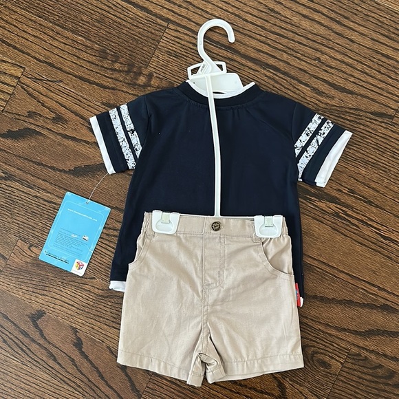 BNWT Lot of 2 outfits Thomas & Friends And Sesame Street Size 12M - Picture 3 of 6